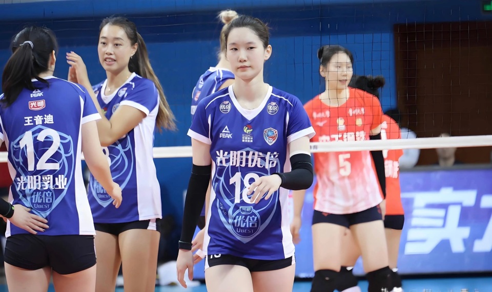 择退役读书, 运会名单中, 王唯漪 择退役读书, 运会名单中, 王唯漪