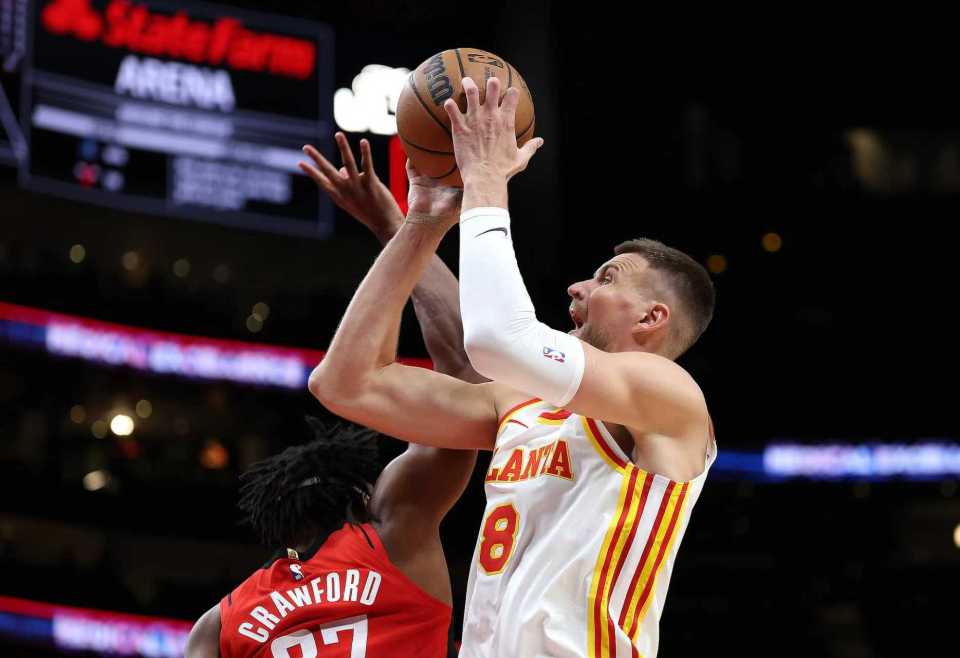 领先老鹰, 攻势维持, 谢泼德与奥